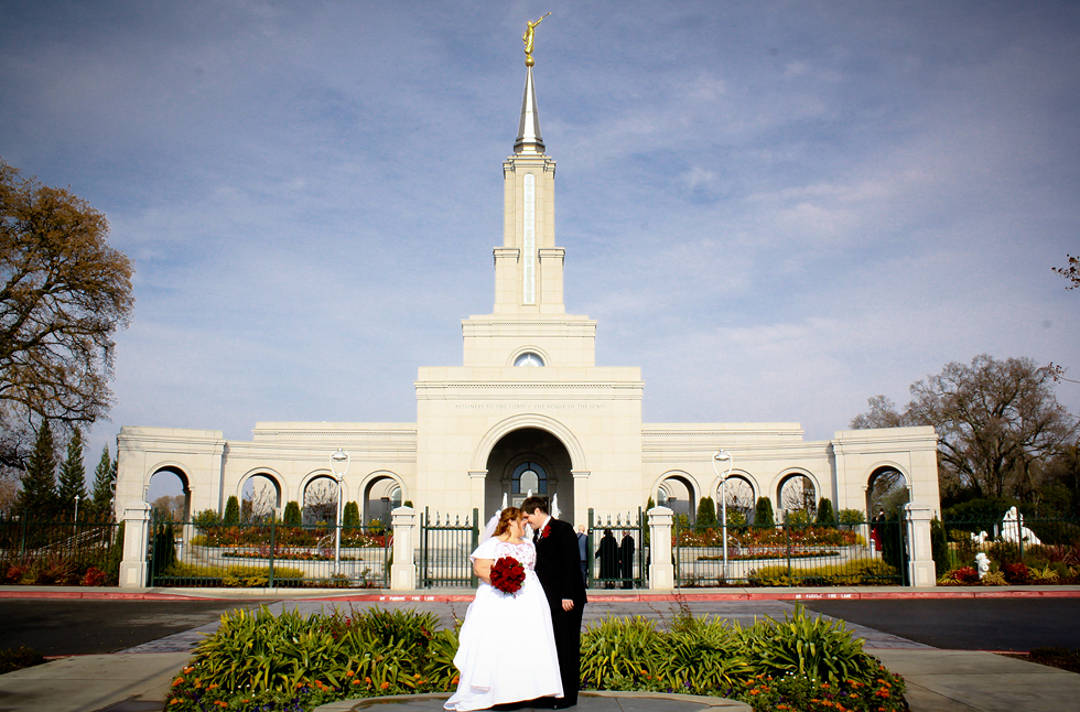 Latter Day Saints Temple Wedding,sacramento lds temple wedding photography