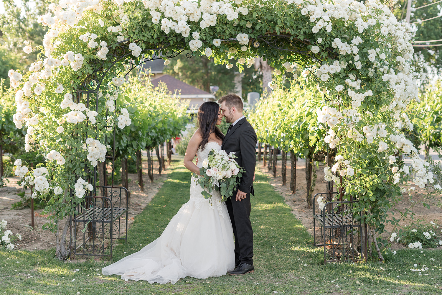 Scribner Bend Winery Wedding by Adrienne and Dani Photography
