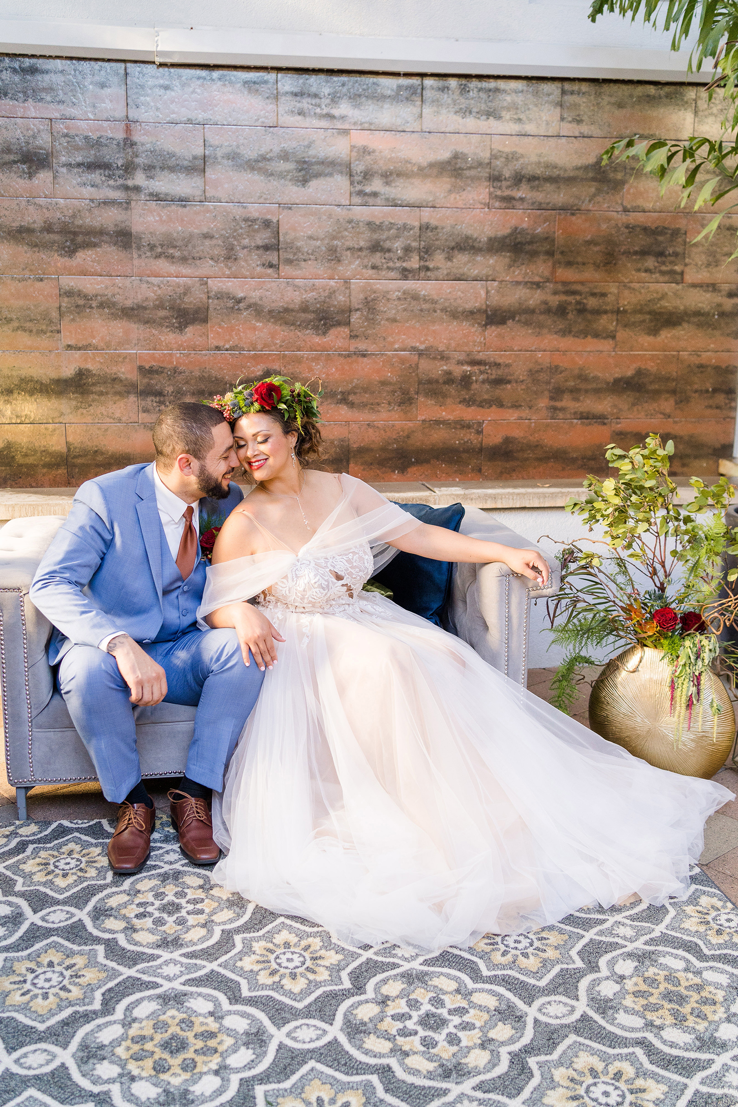sacramento weding inspiration live tarot reading by adrienne and dani photography