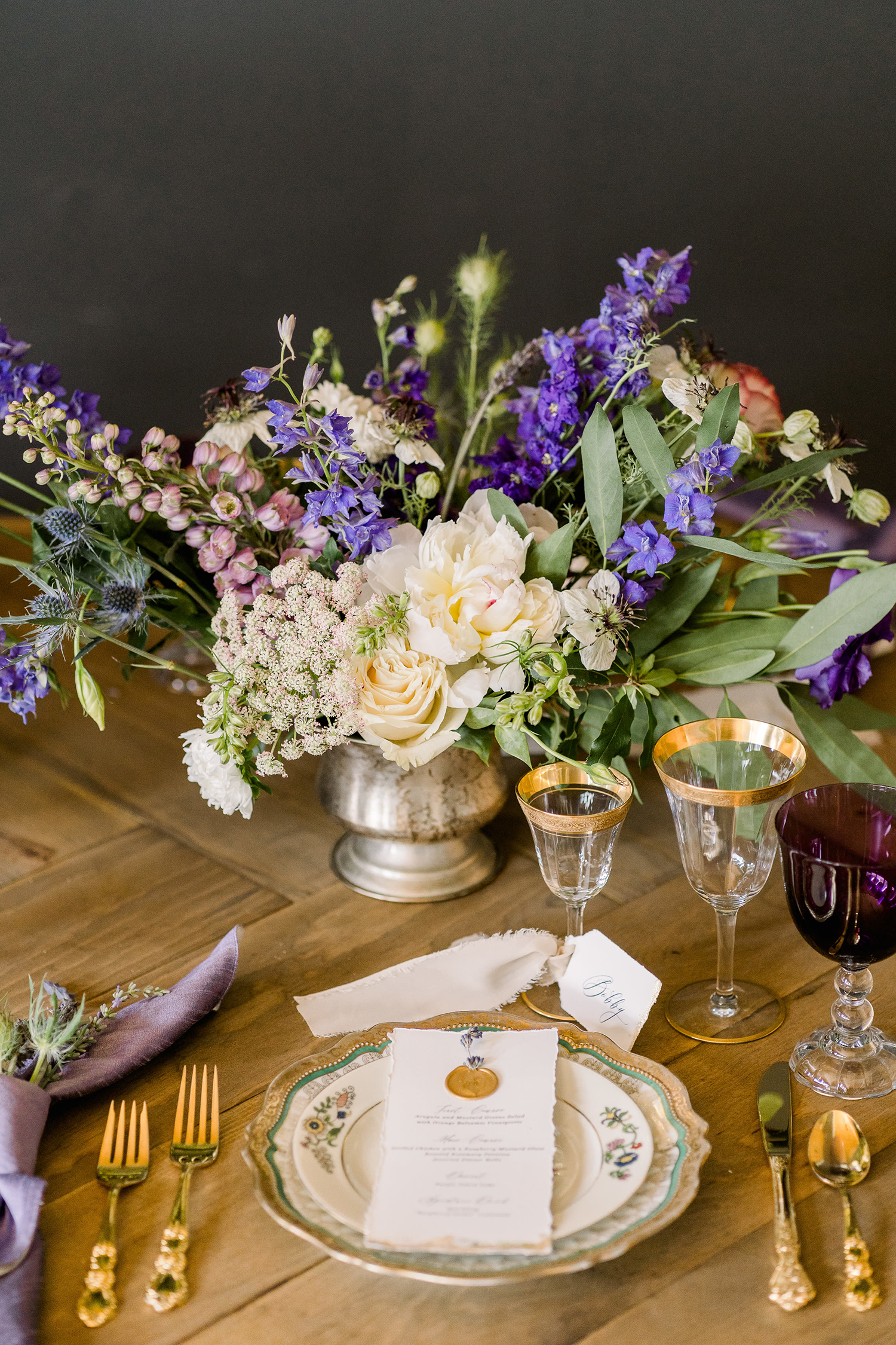 dark and moody floral design photo by adrienne and dani photography