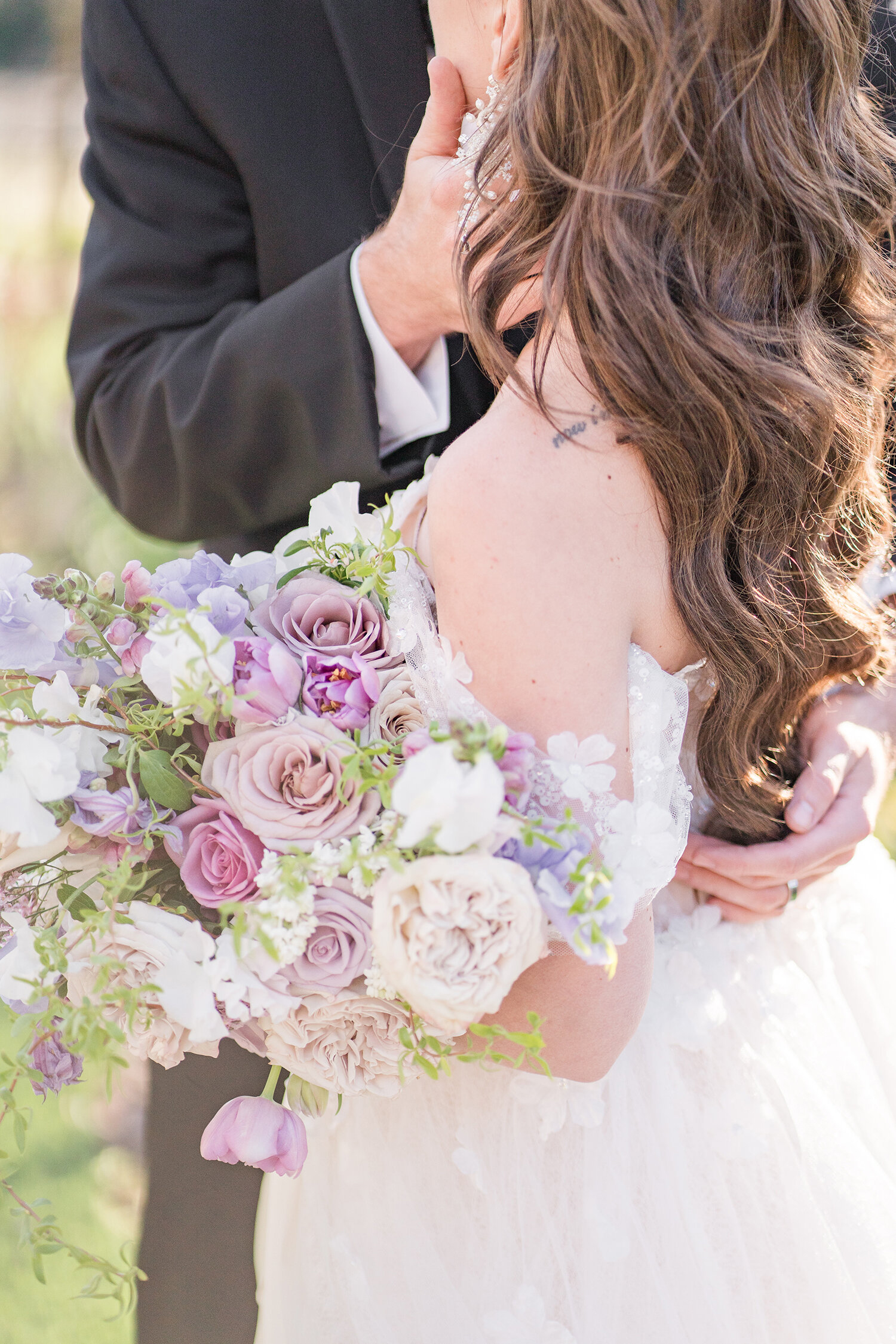 purple light and airy colorful wedding floral design photo by adrienne and dani photography