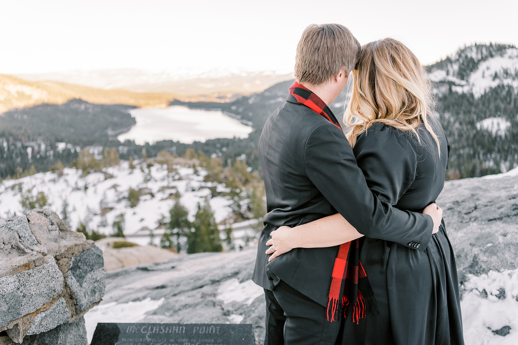 snowy couples portraits donner summit overlook by adrienne and dani photography