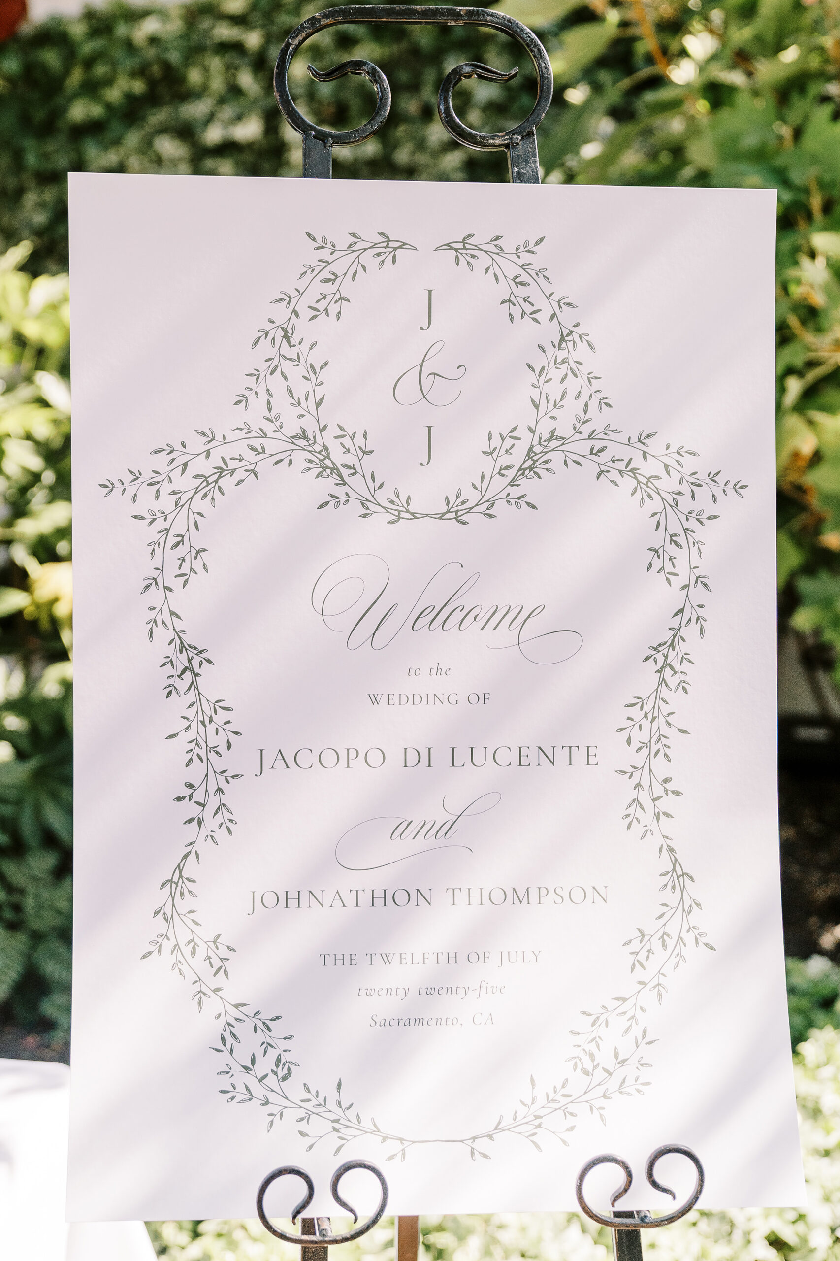 a welcome sign for a Downtown Sacramento Vizcaya Wedding