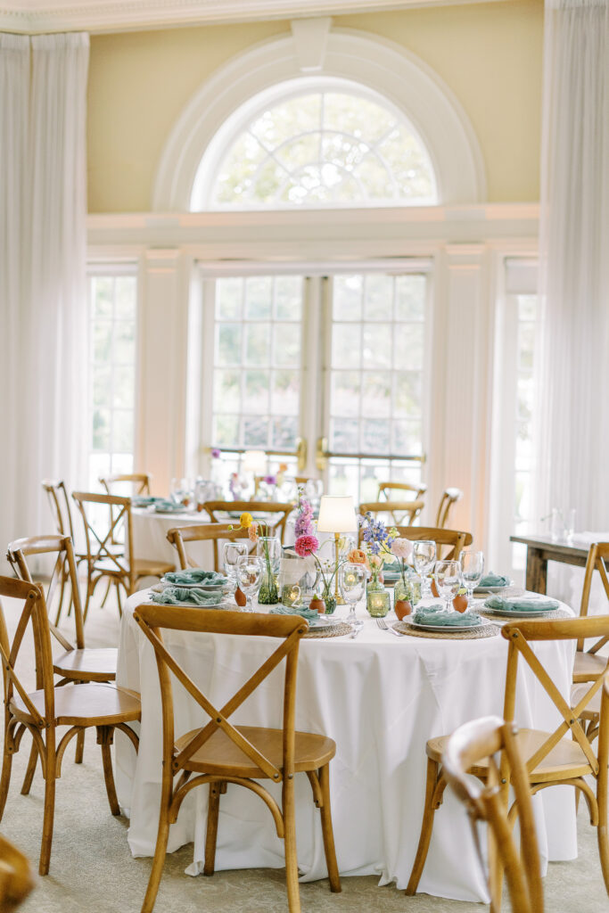 Reception table decor at Vizcaya photographed by Sacramento wedding photographers