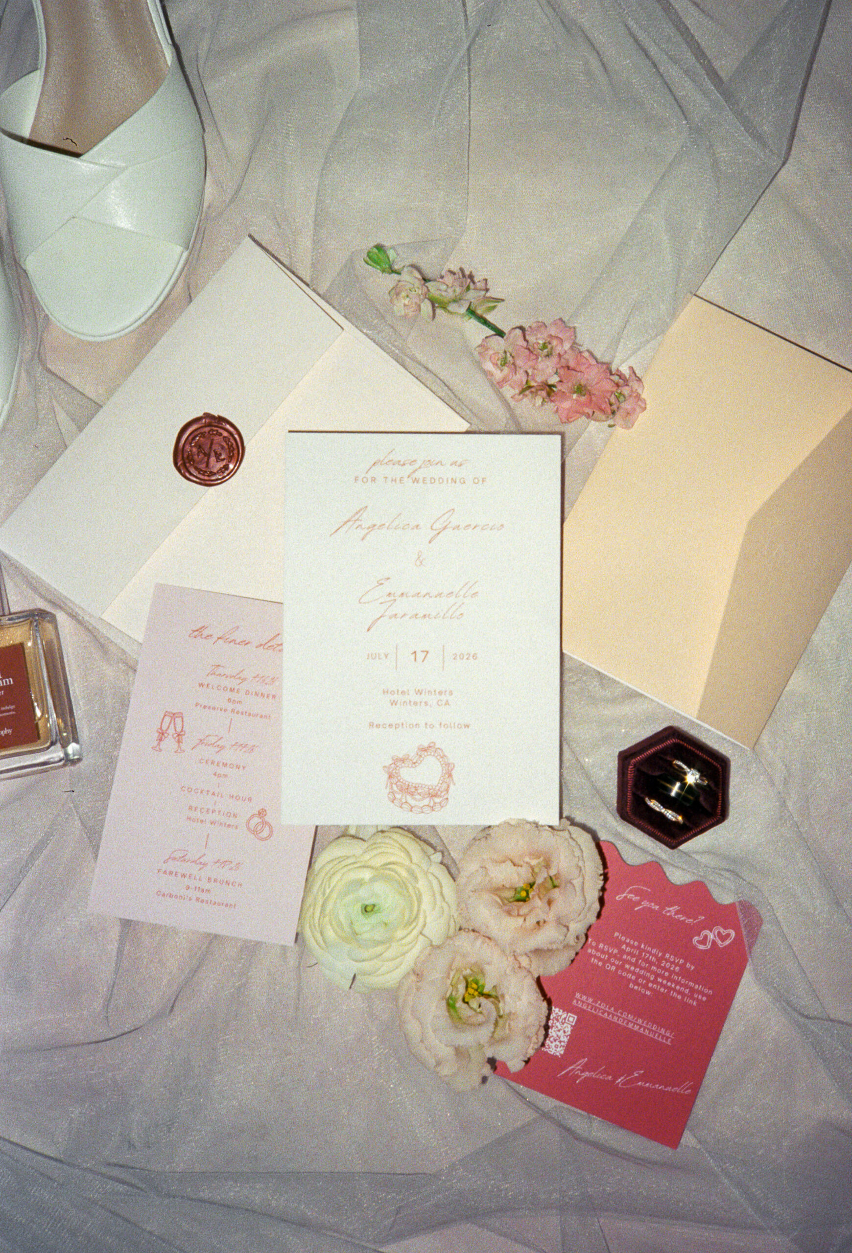 hotel winters wedding 35mm film wedding photos by Sacramento wedding photographers