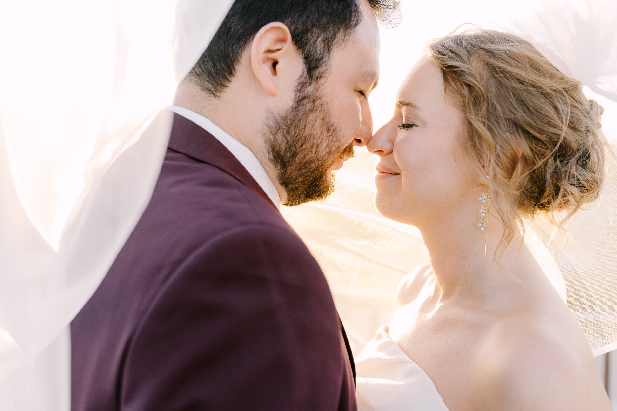 hotel winters wedding by Sacramento wedding photographers