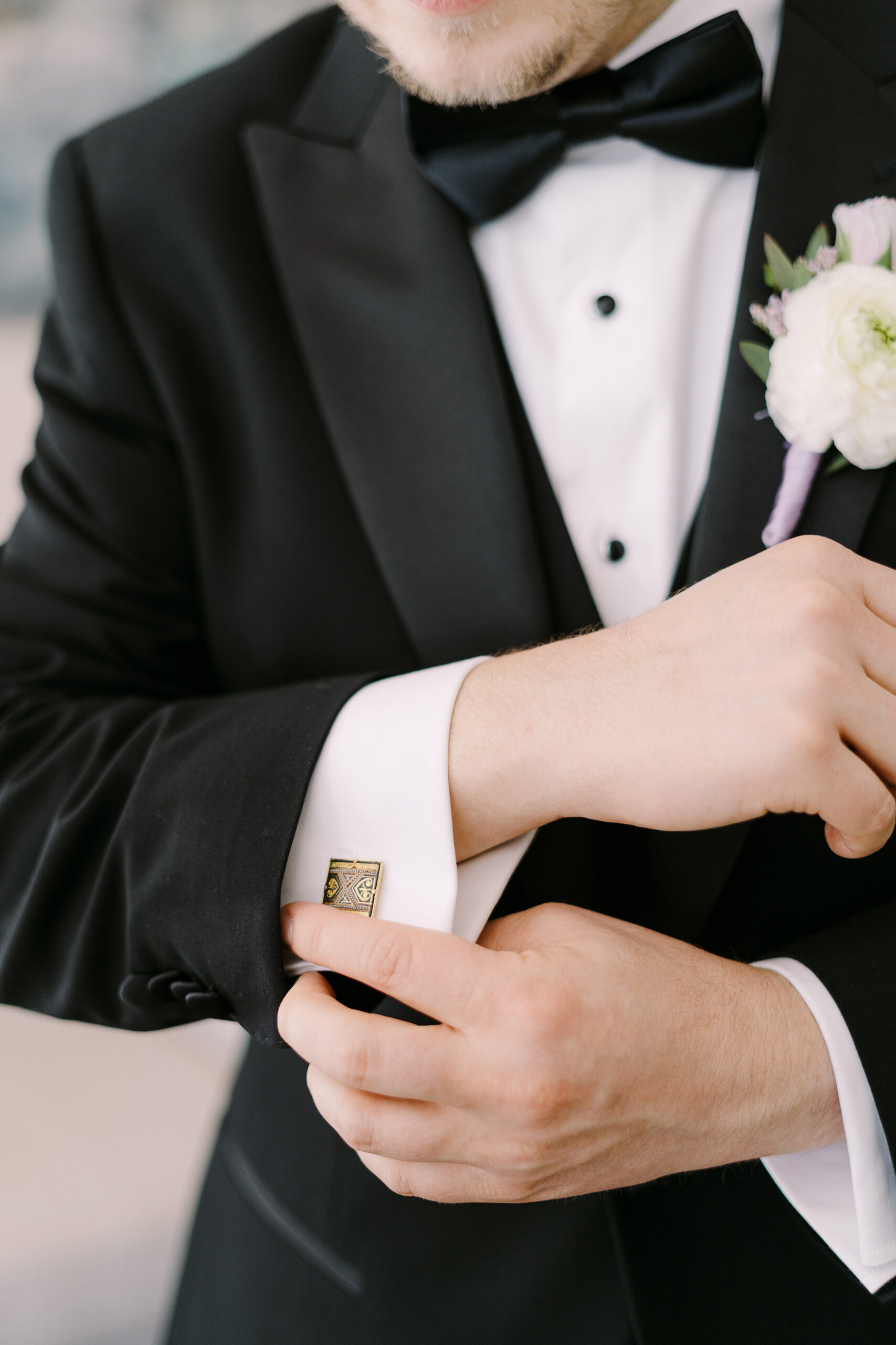 the maples woodland wedding by Sacramento wedding photographers Adrienne and Dani Photography