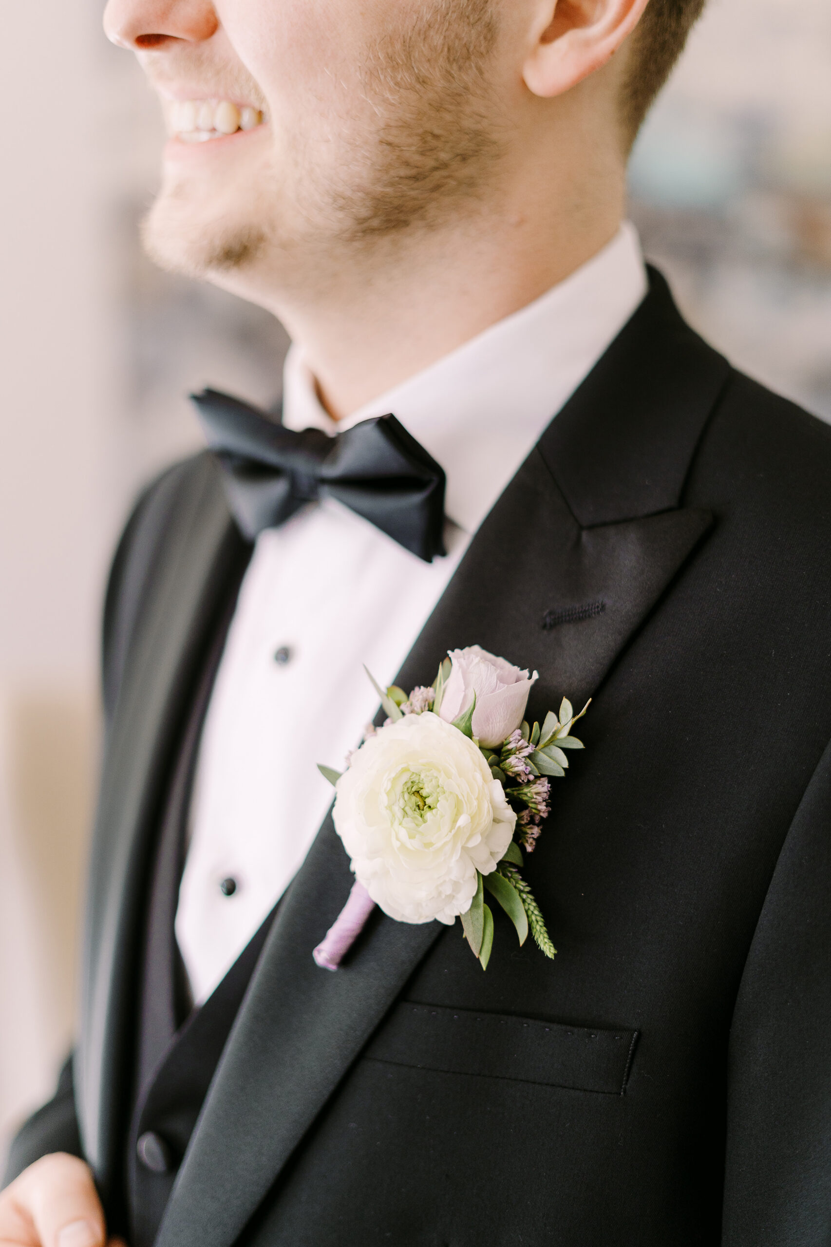 the maples woodland wedding by Sacramento wedding photographers Adrienne and Dani Photography