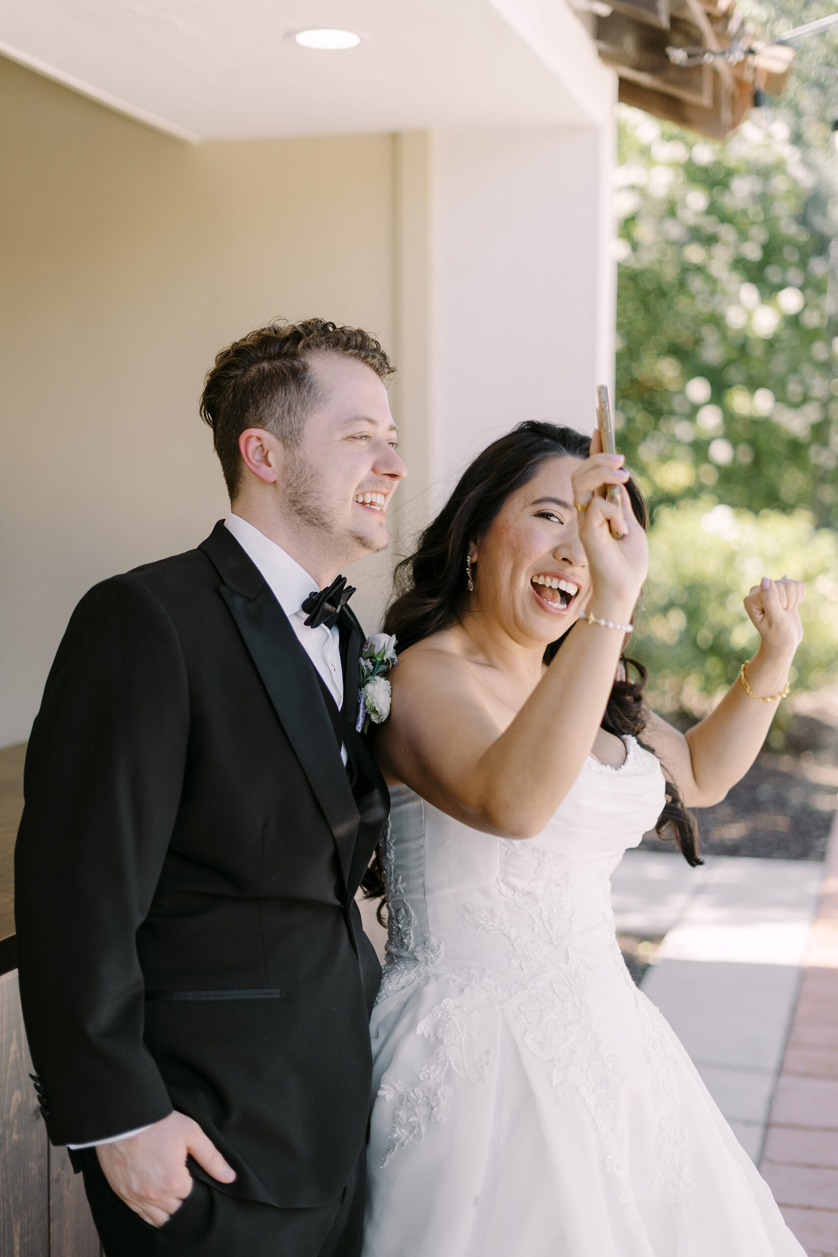 the maples woodland wedding by Sacramento wedding photographers Adrienne and Dani Photography